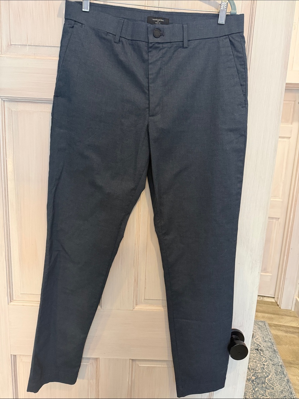Banana Republic Men's Heather Navy Straight Chinos